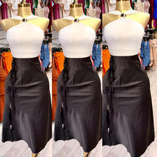 Charger l'image dans la galerie, Jupe avec attache
