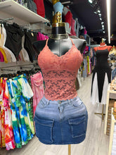 Charger l'image dans la galerie, Haut dentelle