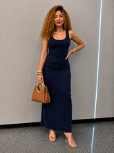 Charger l'image dans la galerie, Robe basic
