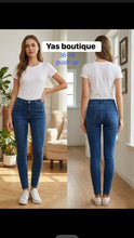 Charger l'image dans la galerie, Pantalon V511 push up
