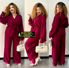 Charger l'image dans la galerie, Ensemble veste et pantalon
