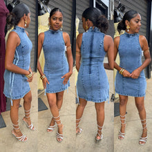 Charger l'image dans la galerie, Robe en jeans bande
