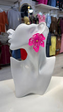 Charger l'image dans la galerie, Boucle d’oreille fleur fanzi
