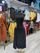 Charger l&#39;image dans la galerie, Robe Ryshna
