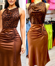 Charger l&#39;image dans la galerie, Haut léopard
