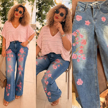 Charger l'image dans la galerie, Pantalon jeans fleurs
