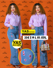 Charger l'image dans la galerie, Pantalon jeans fleuri
