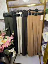 Charger l'image dans la galerie, Pantalon strass avec ceinture
